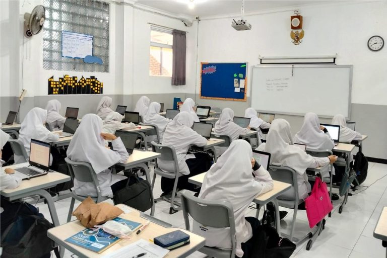 5 Rahasia Lulus Ujian Sekolah 2025 SMP yang Wajib Kamu Tahu di 2026